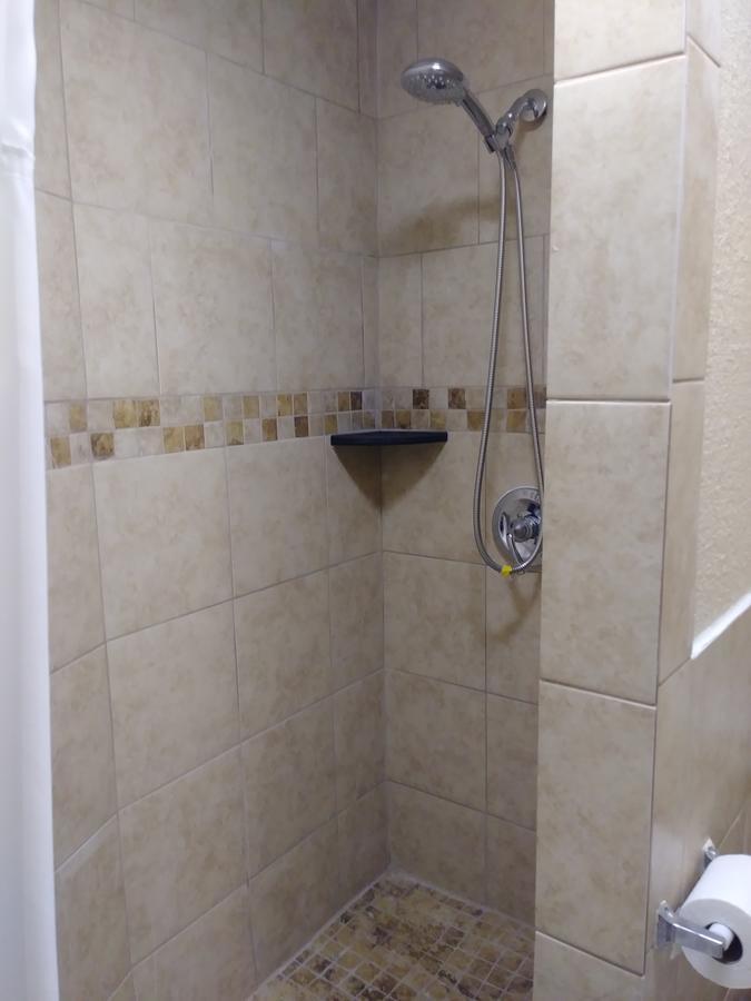 Garden Inn & Suites Нью-Браунфелс Екстер'єр фото