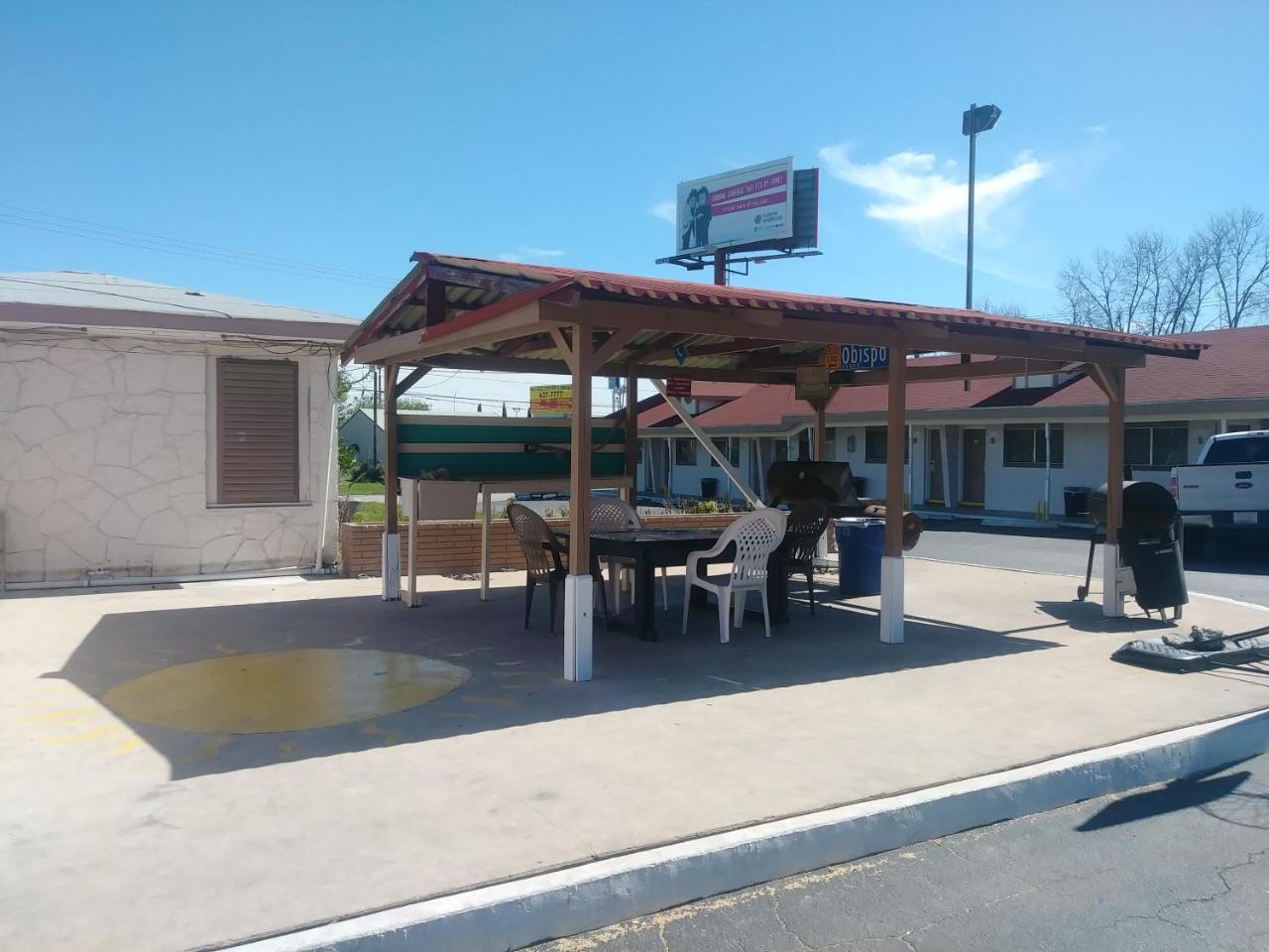 Garden Inn & Suites Нью-Браунфелс Екстер'єр фото